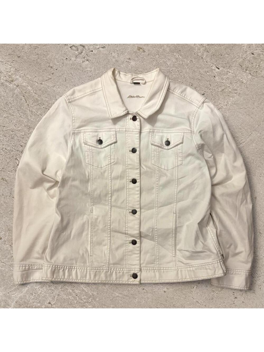 Beautiful vintage Eddie Bauer white denim jacket